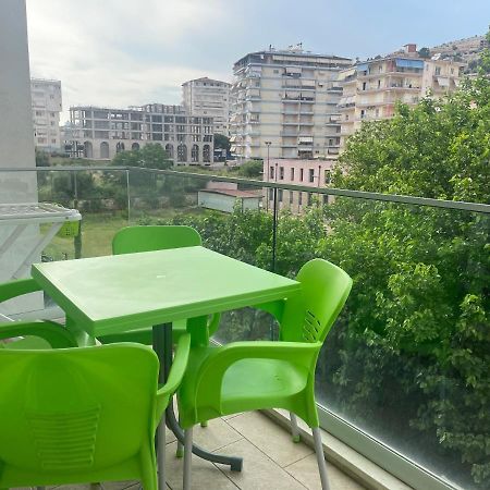 Luxury Sea View Apartaments Sarande Bagian luar foto