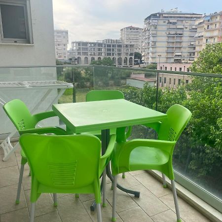 Luxury Sea View Apartaments Sarande Bagian luar foto