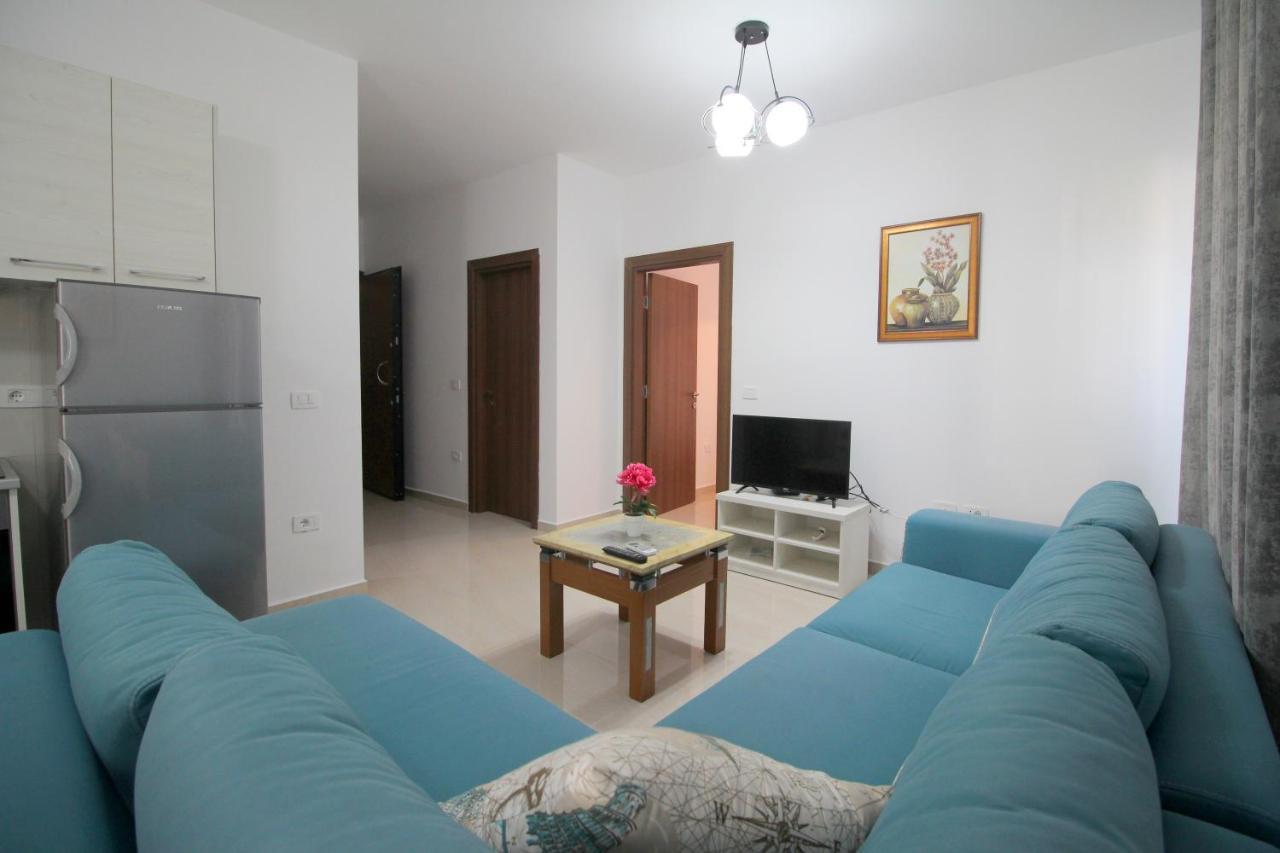 Luxury Sea View Apartaments Sarande Bagian luar foto
