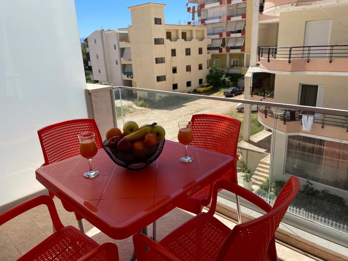 Luxury Sea View Apartaments Sarande Bagian luar foto