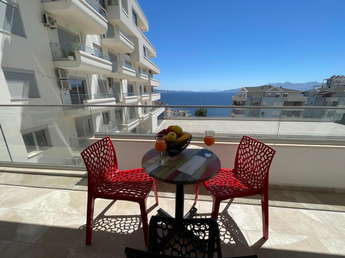 Luxury Sea View Apartaments Sarande Bagian luar foto