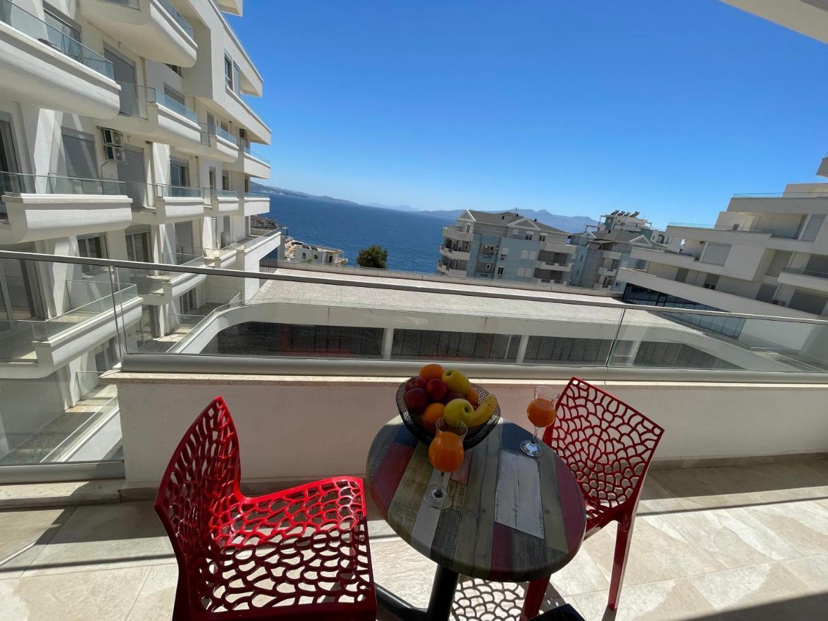Luxury Sea View Apartaments Sarande Bagian luar foto