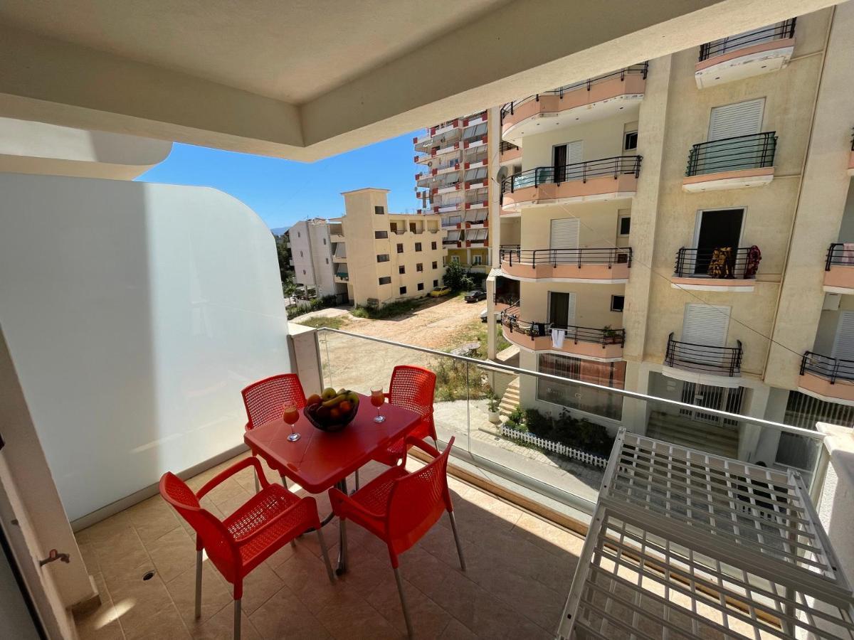Luxury Sea View Apartaments Sarande Bagian luar foto