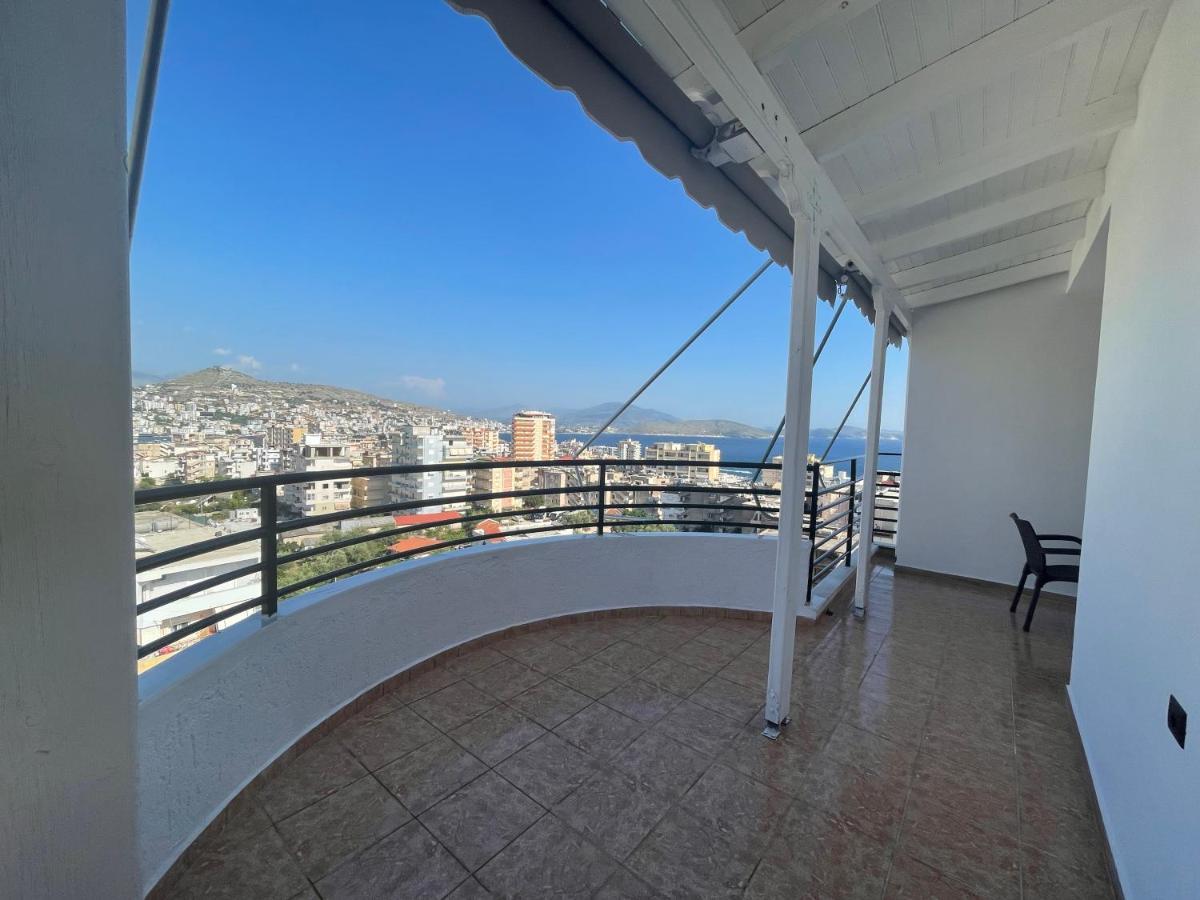 Luxury Sea View Apartaments Sarande Bagian luar foto