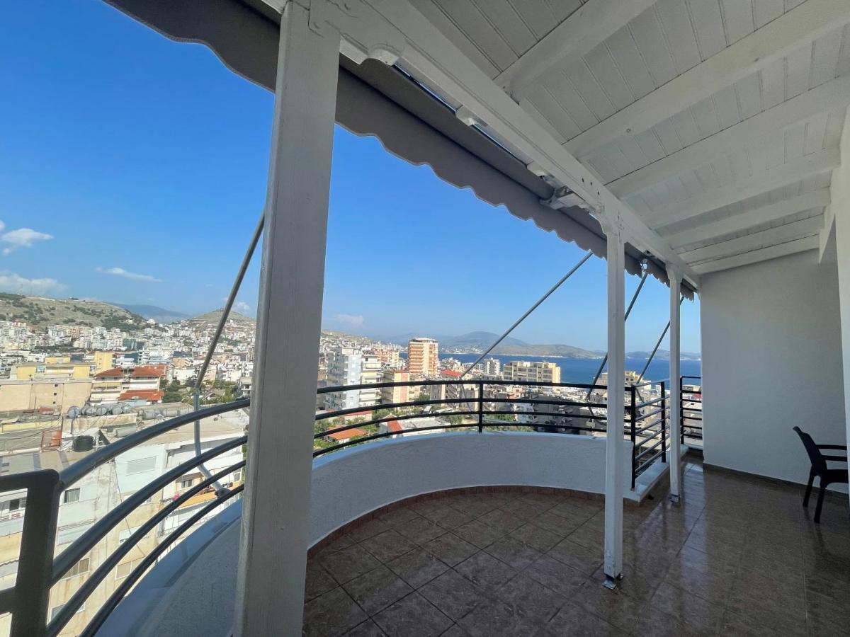 Luxury Sea View Apartaments Sarande Bagian luar foto